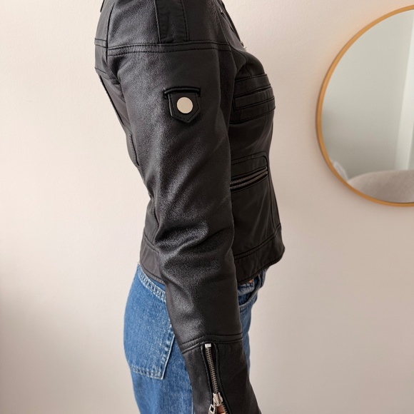 100% Leather Jacket XS - Buttery Soft & Fitted - Picture 2 of 4